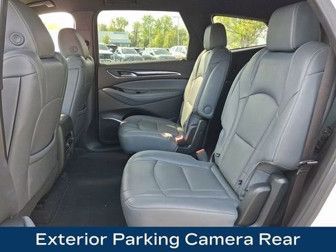 Used 2024 Buick Enclave Premium AWD/4WD image 17