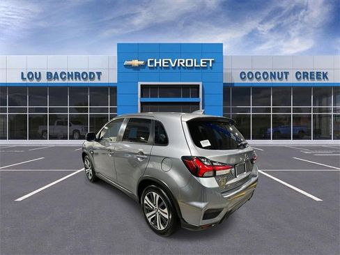 Used 2023 Mitsubishi Outlander Sport ES image 6