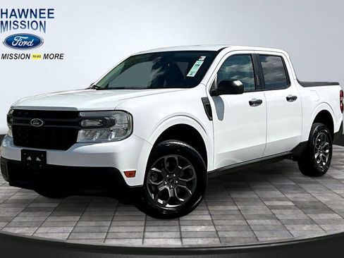 Used 2023 Ford Maverick XLT FWD image 1