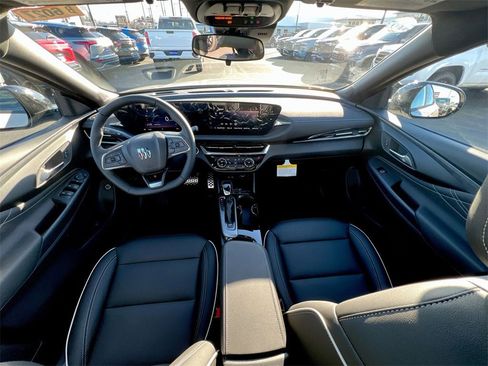 New 2026 Buick Envista Sport Touring w/ Studio Series image 18