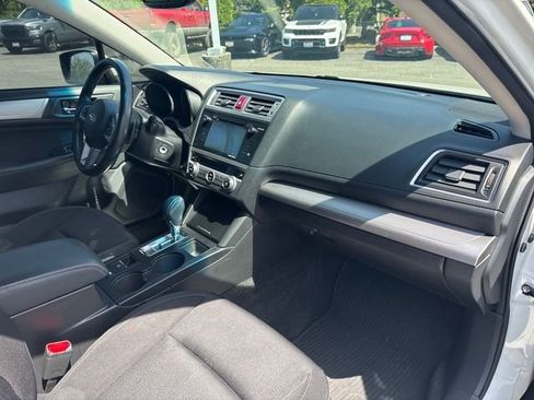 Used 2015 Subaru Legacy 2.5i Premium w/ Popular Package #2 AWD/4WD image 23