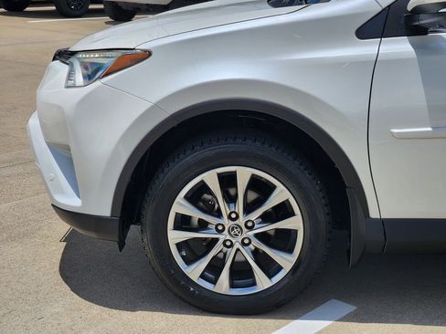 Used 2017 Toyota RAV4 Limited w/ Advanced Technology Package FWD image 8
