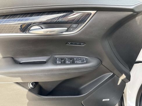 Certified 2022 Cadillac XT6 Premium Luxury image 20