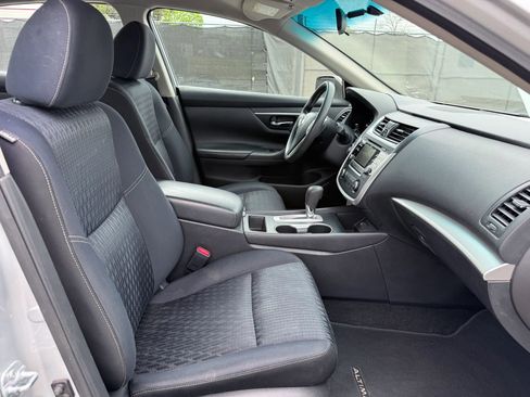 Used 2017 Nissan Altima 2.5 S w/ Power Driver Seat Package image 18