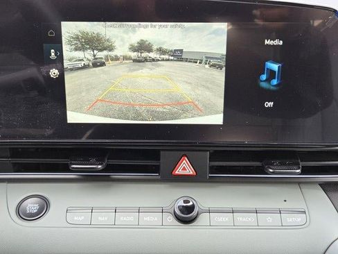 New 2026 Hyundai Elantra Limited image 14