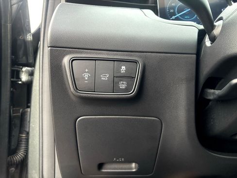 Used 2024 Hyundai Tucson Limited image 11