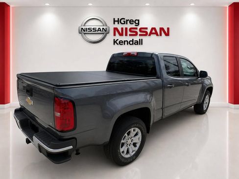 Used 2021 Chevrolet Colorado LT w/ Fleet Safety Package RWD image 2