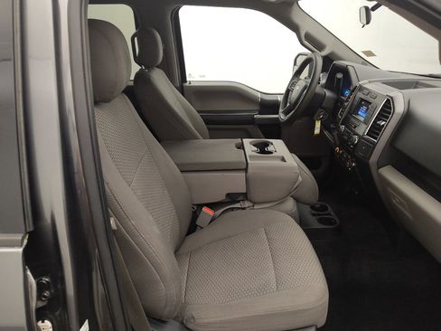 Used 2016 Ford F150 XLT RWD image 21