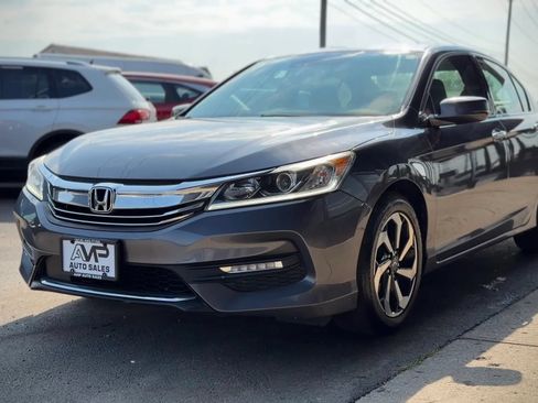 Used 2017 Honda Accord EX-L image 5