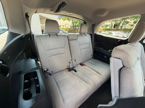 Used 2021 Honda Pilot EX image 20
