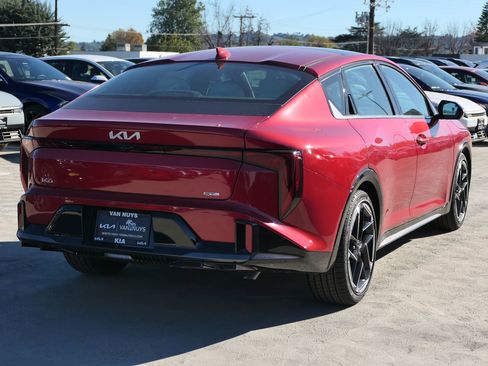 New 2025 Kia K4 GT-Line image 2