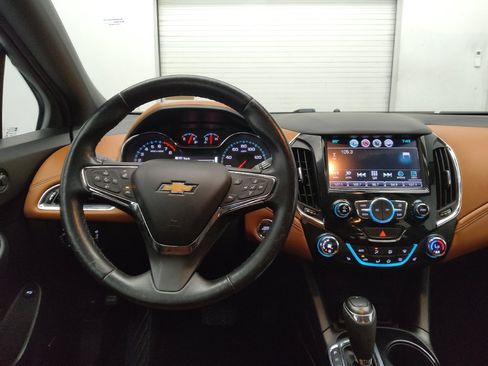Used 2016 Chevrolet Cruze Premier FWD image 22