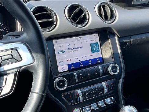 Used 2022 Ford Mustang GT Premium image 7