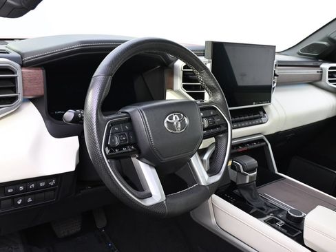 Used 2023 Toyota Sequoia Capstone AWD/4WD image 11
