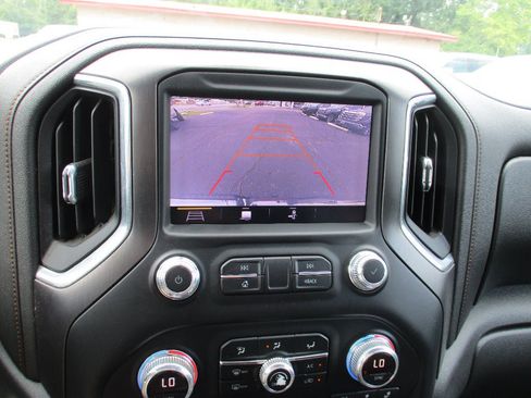 Used 2019 GMC Sierra 1500 AT4 w/ AT4 Premium Package AWD/4WD image 22