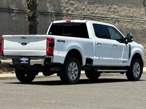 Certified 2024 Ford F250 Lariat w/ Chrome Package AWD/4WD image 3