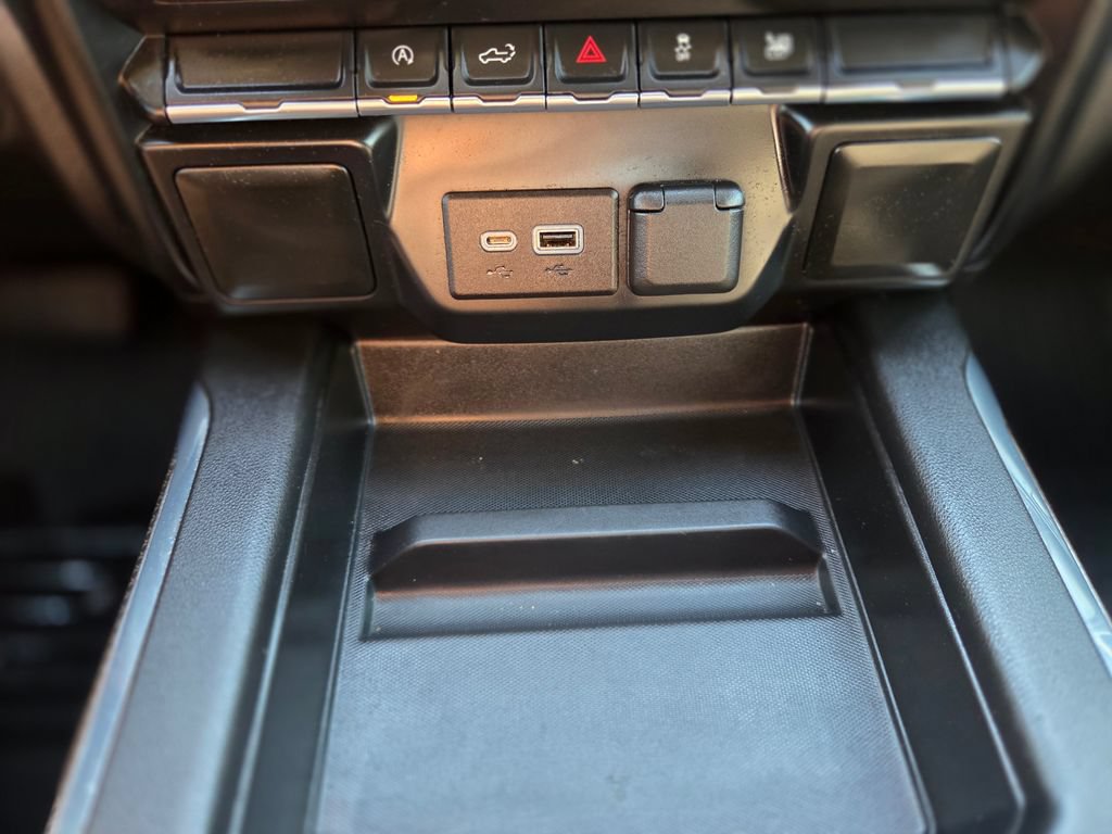 Used 2021 Chevrolet Silverado 1500 RST w/ Redline Edition AWD/4WD image 23