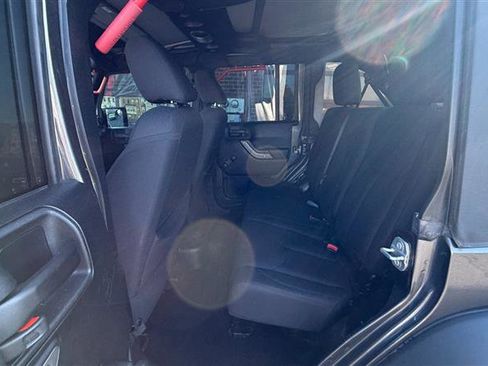Used 2016 Jeep Wrangler Unlimited Sport AWD/4WD image 21