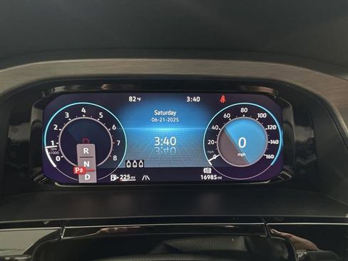 Certified 2024 Volkswagen Atlas Cross Sport SE image 21