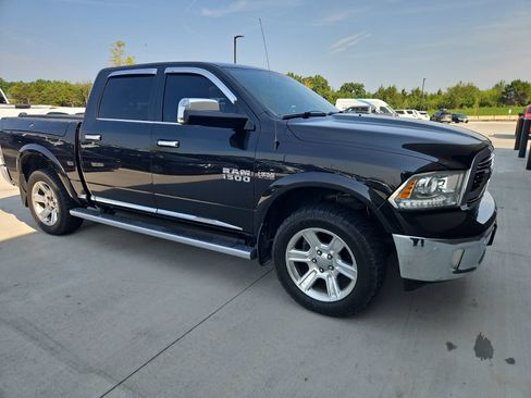 Used 2015 RAM 1500 Limited AWD/4WD image 2