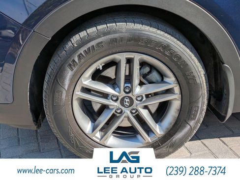 Used 2018 Hyundai Santa Fe Sport w/ 2.4L Value Package 02 image 9