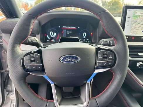 New 2026 Ford Explorer ST-Line w/ ST-Line Street Pack image 22