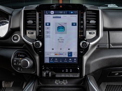 Used 2025 RAM 1500 Lone Star image 24