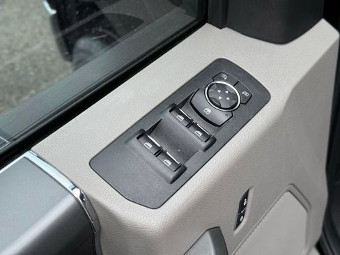 Used 2016 Ford F150 XLT w/ Equipment Group 302A Luxury AWD/4WD image 12