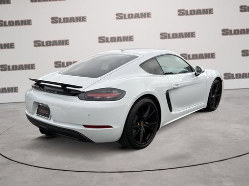 Used 2019 Porsche 718 Cayman RWD image 5