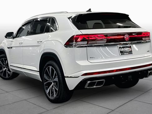 Used 2025 Volkswagen Atlas Cross Sport SEL Premium R-Line AWD/4WD image 11