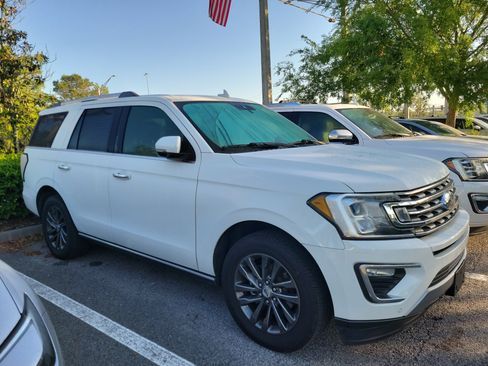 Used 2020 Ford Expedition Limited w/ Equipment Group 301A image 9