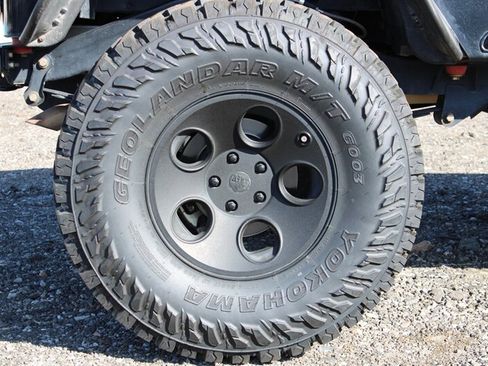 Used 1988 Jeep Wrangler Sahara AWD/4WD image 17
