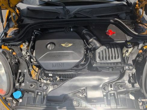 Used 2018 MINI Cooper 2-Door Hardtop FWD image 28