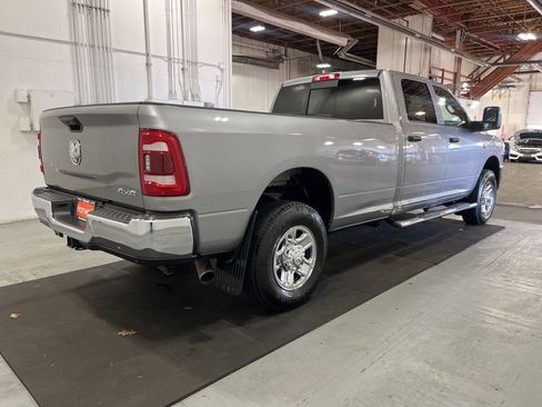 Used 2024 RAM 2500 Tradesman w/ Chrome Appearance Group image 8