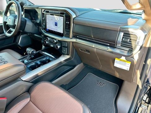 Used 2024 Ford F150 King Ranch w/ FX4 Off-Road Package image 31