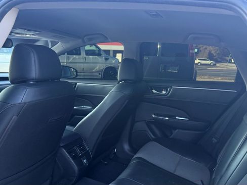 Used 2018 Honda Clarity Plug-In Hybrid image 19