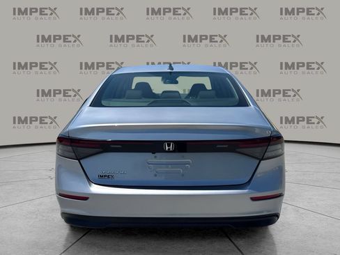 Used 2025 Honda Accord LX image 4