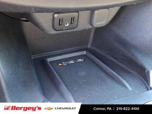 Used 2023 Chevrolet Traverse LT w/ LPO, Floor Liner Package AWD/4WD image 26