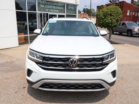 Used 2023 Volkswagen Atlas SE w/ Panoramic Sunroof Package AWD/4WD image 8