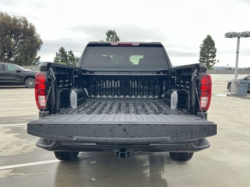 New 2026 GMC Sierra 1500 Elevation image 28