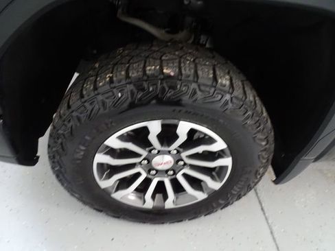 Certified 2023 GMC Sierra 1500 AT4 w/ AT4 Preferred Package AWD/4WD image 29