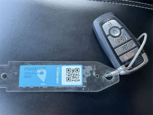 Used 2023 Ford Explorer Limited w/ Equipment Group 301A image 28