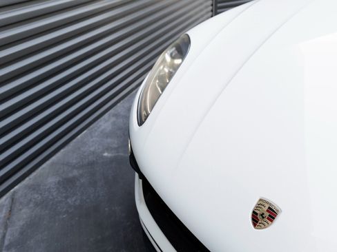 Used 2022 Porsche Macan S image 33