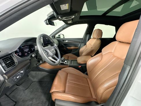 Used 2021 Audi Q5 Prestige w/ Prestige Package AWD/4WD image 32