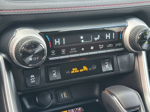 Certified 2025 Toyota RAV4 XSE image 26