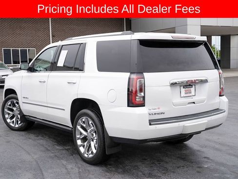 Used 2020 GMC Yukon Denali w/ Denali Premium Package AWD/4WD image 3