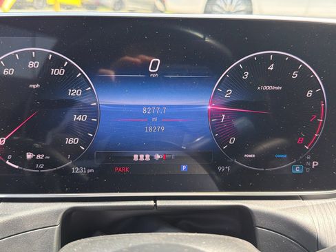 Used 2024 Mercedes-Benz C 300 Sedan image 4