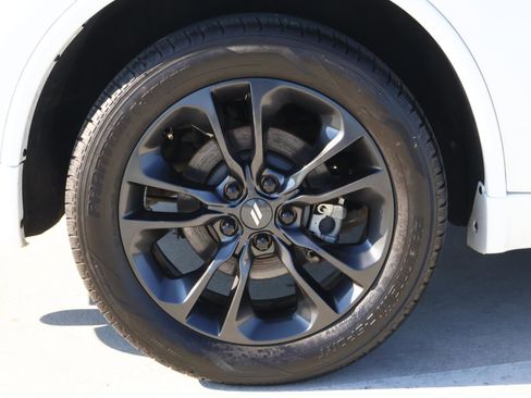 Used 2021 Dodge Durango R/T w/ Blacktop Package image 8