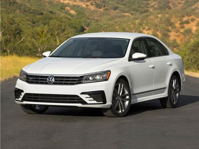 Used 2018 Volkswagen Passat 2.0T R-Line