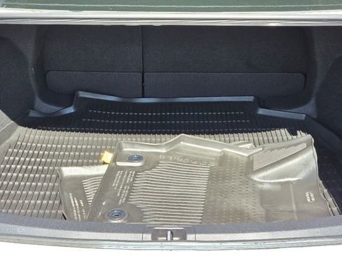 Used 2023 Toyota Corolla LE image 17